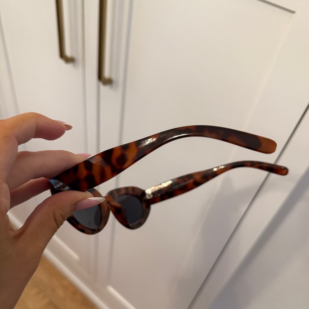 Tortoise Shell Sunglasses Chic Glasses - Picture 5 of 6